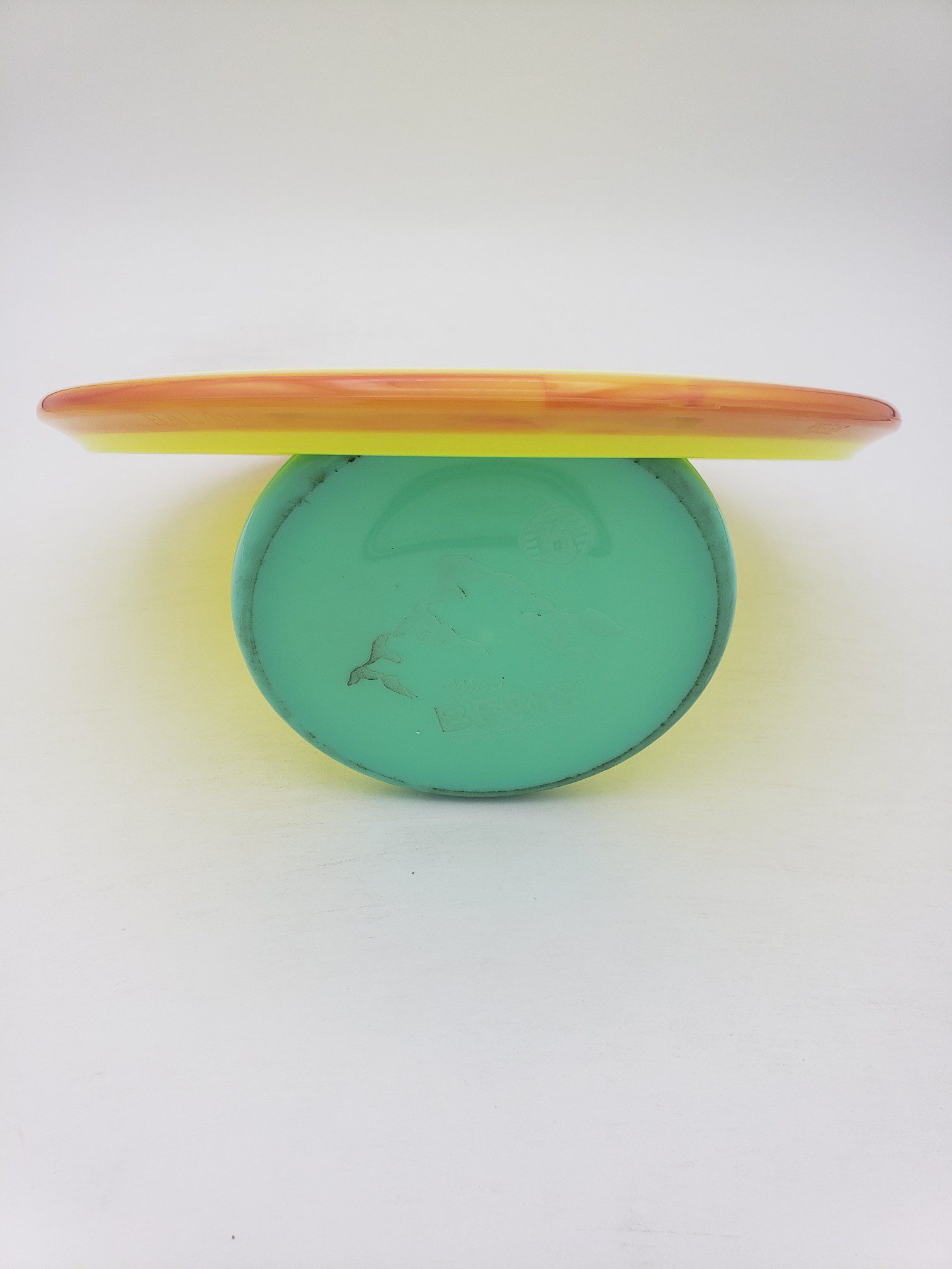 Axiom Neutron Balance SE disc golf disc back view