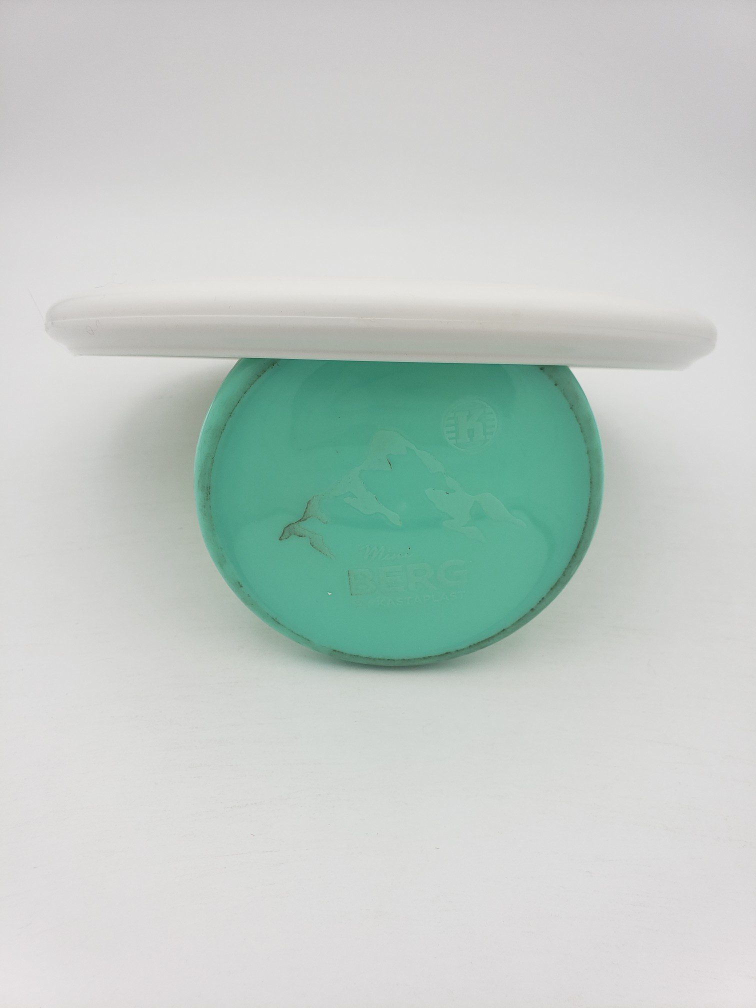 Kastaplast K3 Tuff white disc golf disc back view