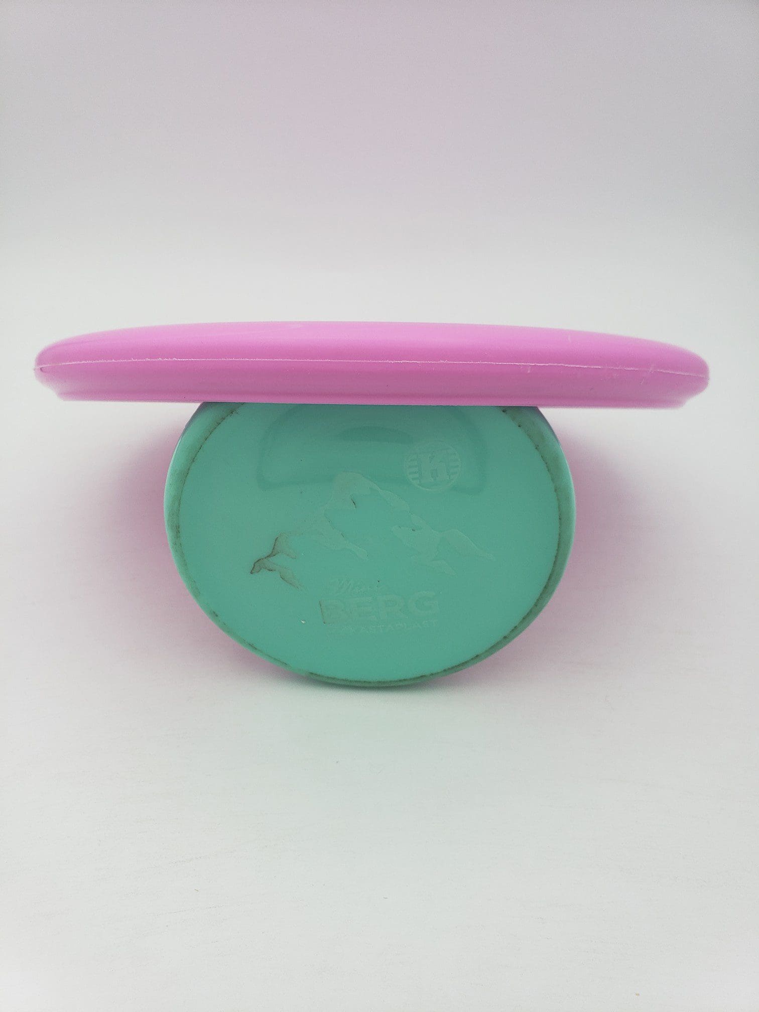 Kastaplast K3 Tuff hot pink disc golf disc back view